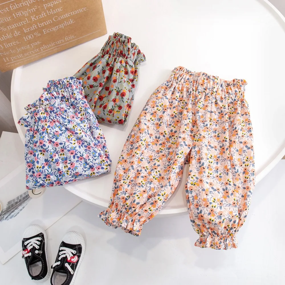 

Летние тонкие хлопковые свободные брюки-фонарики с цветочным принтом для девочек и малышей, дышащие, для кондиционированных помещений