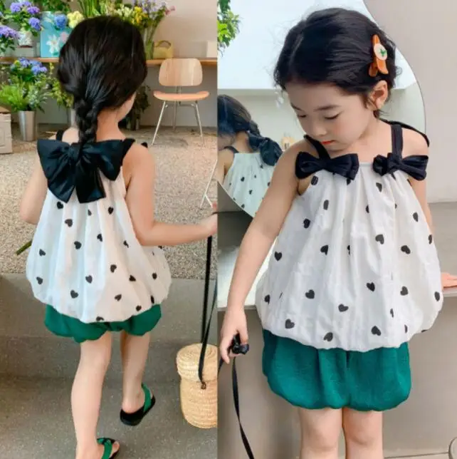 

1 Set/2pcs Children Clothes Kids Girls Sister Beautiful Pattern Shirt Sleeve +Short pants