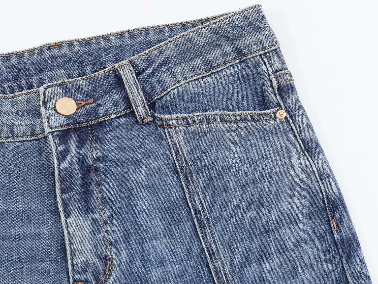 2025 Winter New Women's Casual Fashionable Simple Elegant Versatile High-End Slimming Mid-Waist Flare Jeans