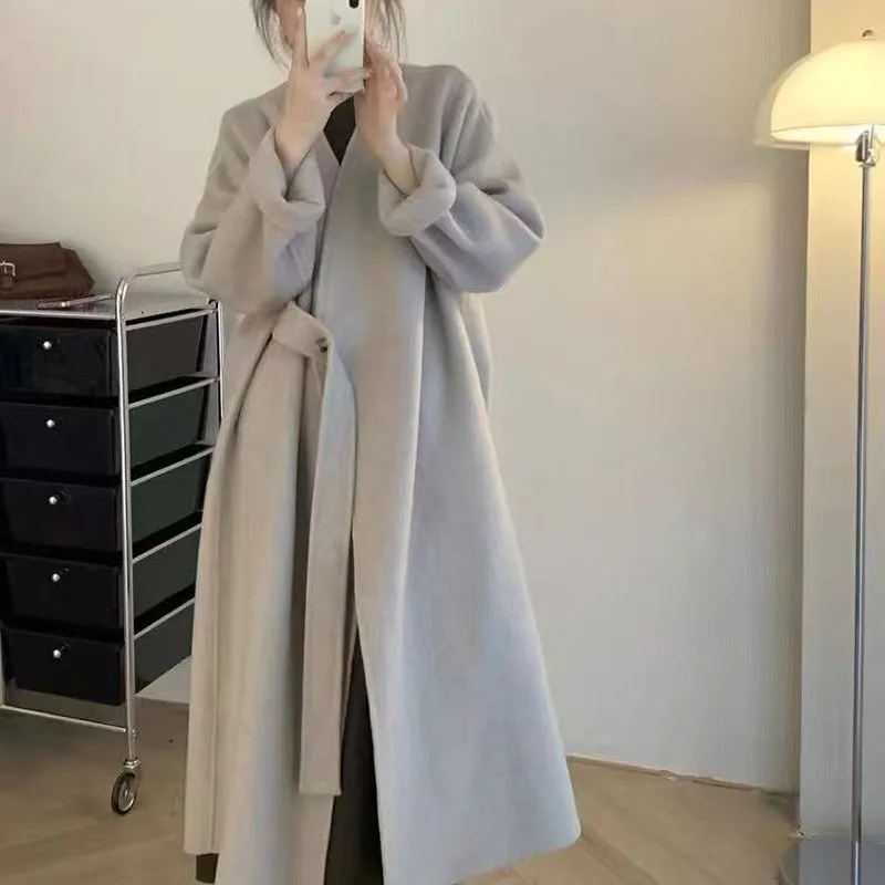 

2025 New Women's Woolen Overcoat Spring Autumn Plus Size Lapel Thickened Slim Fit Waist-Fitted Jacket Smooths Your Silhouett