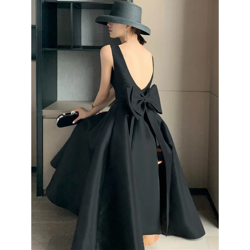 

Women's Bow Backless Mid Length Evening Dress New Banquet Temperament Black Dress Female Birthday Prom Party Sleevess Dresses