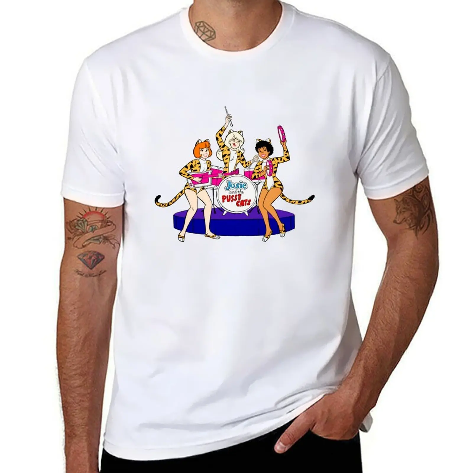 

Josie And The Pussycats On Action T-Shirt Fashion Letter Print T-Shirt