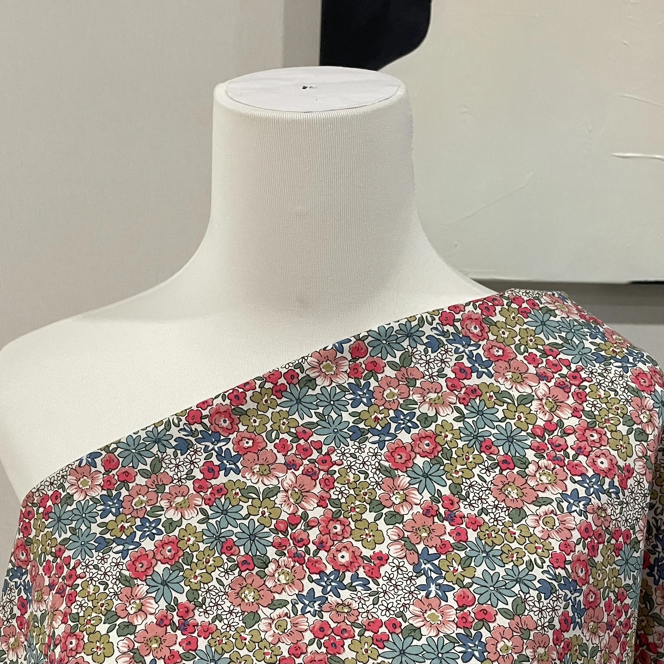 Tela de popelina con estampado Pastoral de plantas y flores, tejido de algodón de popelina para manualidades, toalla de papel de retales, se utiliza para coser vestidos de niños, 40S, 145x50