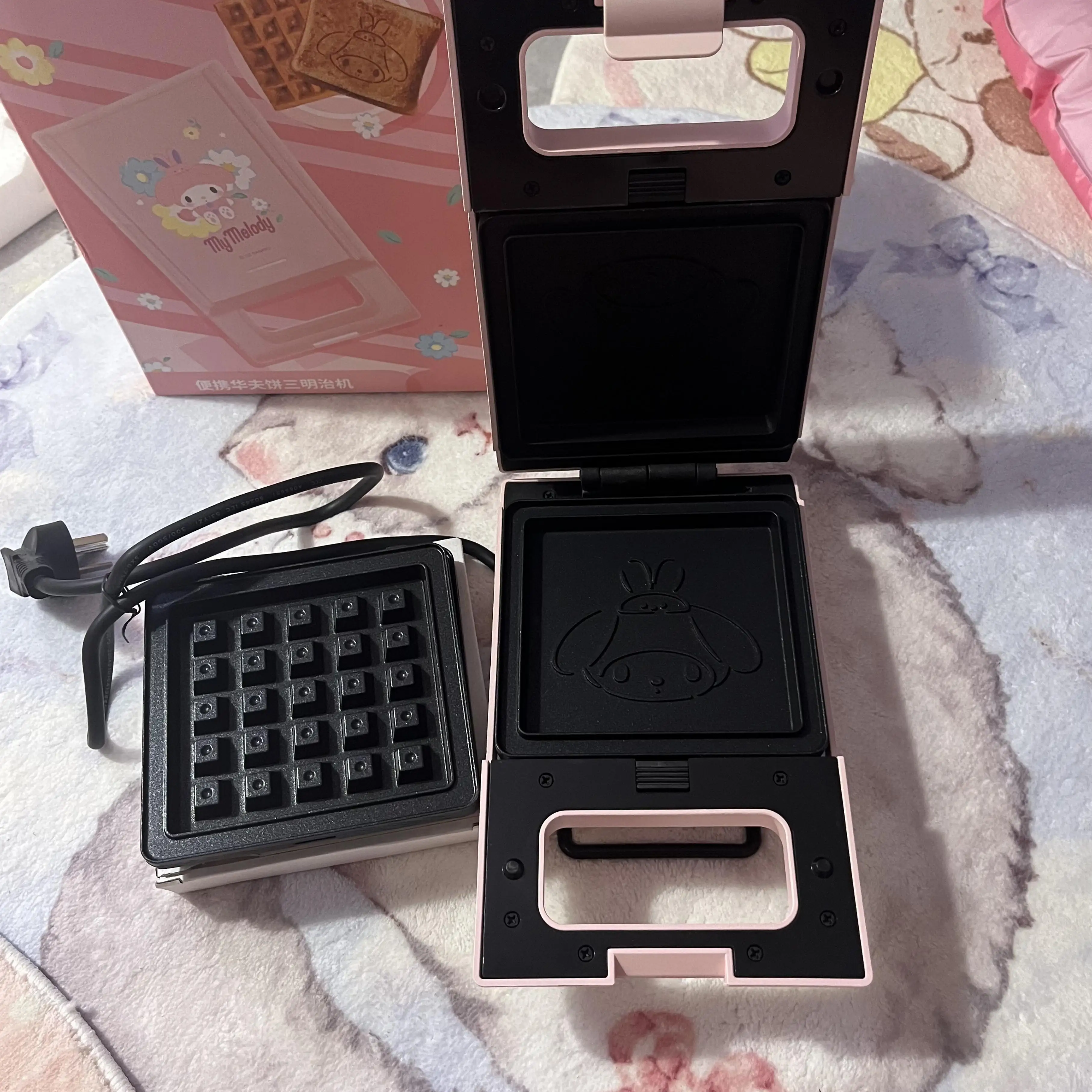 Anime Sanrio Melody Cinnamoroll Mini Electric Waffle Maker Portable Sandwich Breakfast Maker Multifunctional Baking Cake Maker