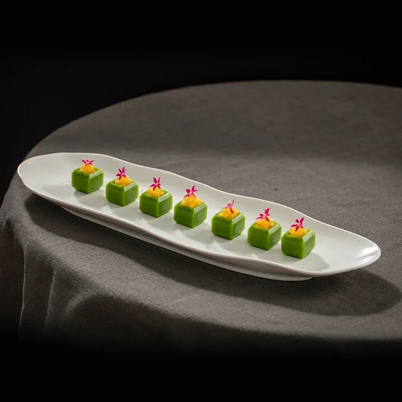 Creative Ceramic Pure White Long Western Plate Hotel Characteristic Irregular Cake Dim Sum Dish Restaurant Cooking Tableware