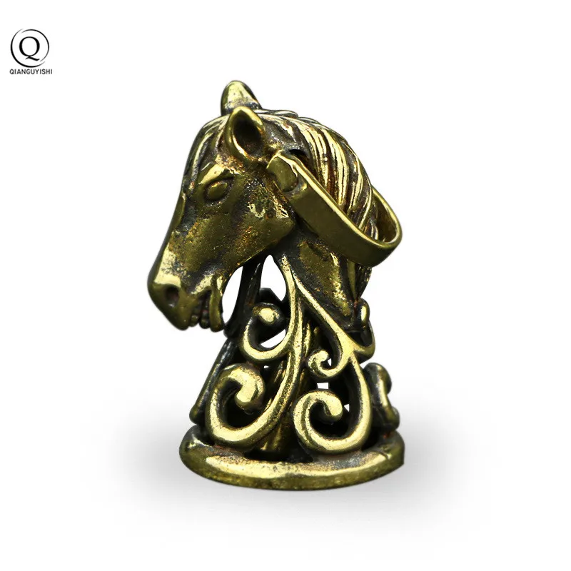 Vintage Copper Horse Head Bell Small Pendant for Car Key Holder Keychain Brass Lucky Animal Bells Keyrings Hanging Jewelry Gifts