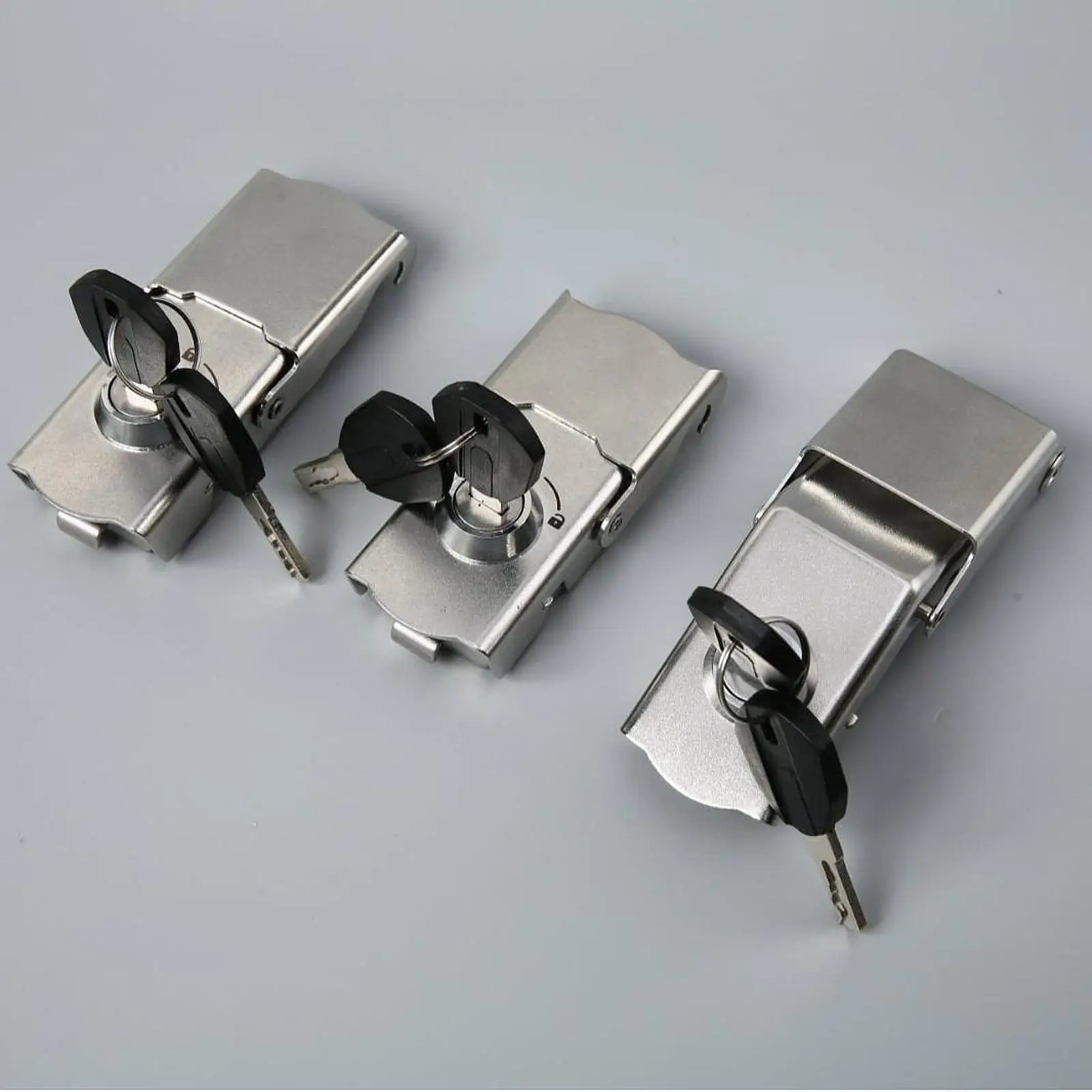

Universal Motorcycle Trunk Lock Stainless Steel Replacement Rear Box Keyed Lock for Electric Motorbike