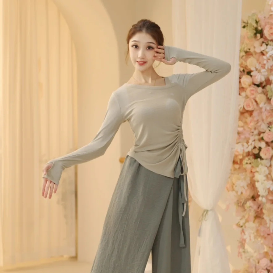 

Dancing costume for women, new summer figure training, black Chinese short sleeved performance, adult classical modern top