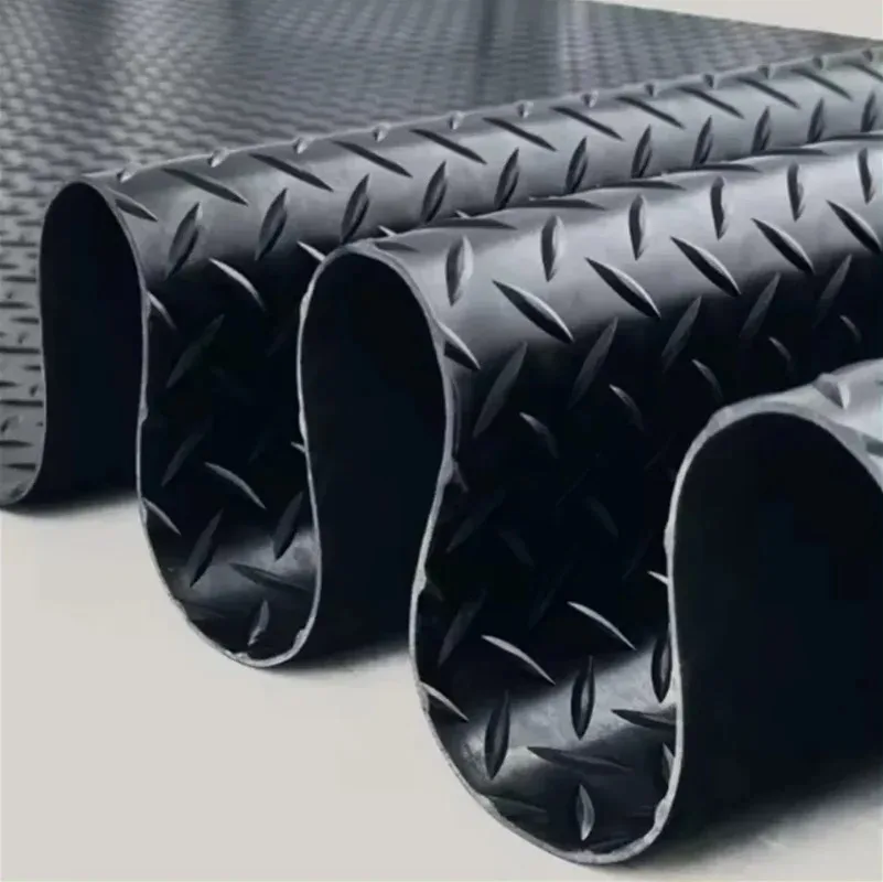 Rubber Anti-skid Mat, PVC Thickened Corridor Kitchen Oil Resistant and Waterproof Floor Mat, Factory Warehouse Plastic Mat