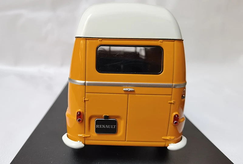 Diecast 1:24 Scale ESTAFETTE Car Alloy Simulation Car Model Toy ornamenti da collezione