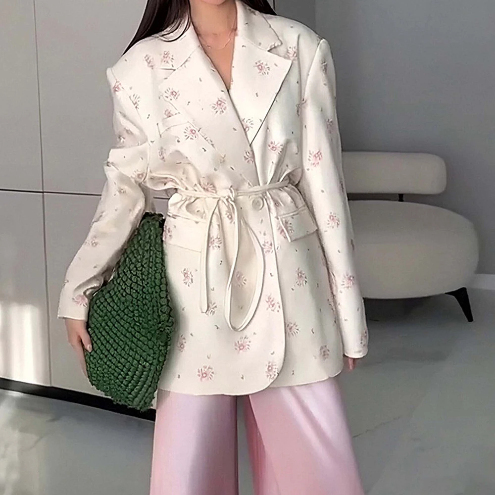 سترة نسائية عصرية فضفاضة مصممة مع حزام الخصر وياقة طية صدر السترة وصلت حديثًا للخريف من أوروبا وأمريكا