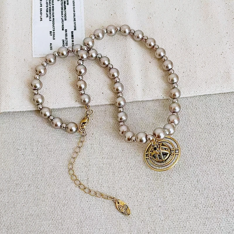 

Модное ожерелье во французском стиле в стиле ретро с подвеской, высококачественное универсальное антиаллергенное девичье элегантное на выбор