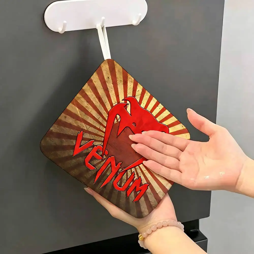 Fashion-V-venumS Hanging Kitchen Towel, Polyester Cotton Material, Wear Resistant Hand Wiping Towel for Home