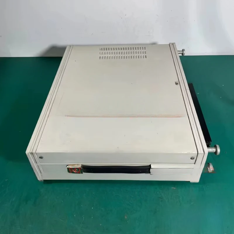 Kenwod SG-5110 FM Estéreo / Gerador de Sinal FM-AM 100KHz-110MHz