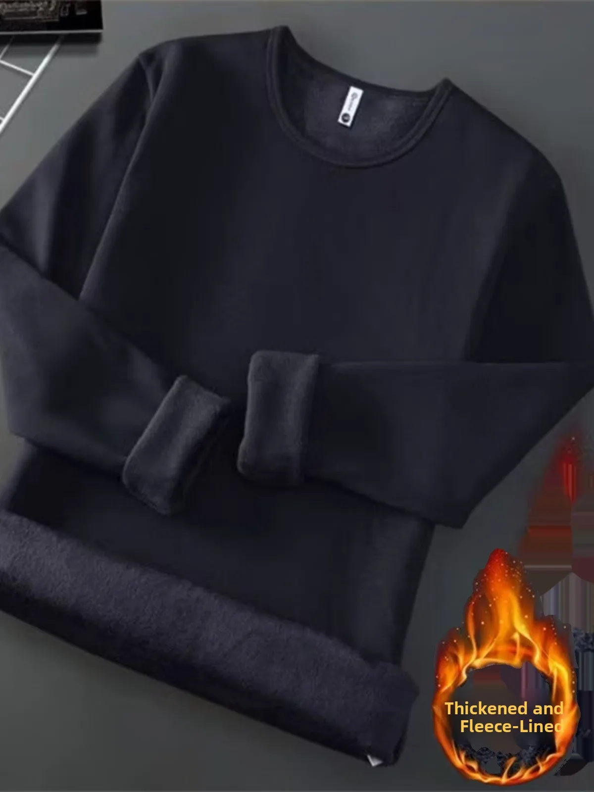 

Thiened Fce round Ne Long Sve Men's Base irt Youth Faion Winter Warm Inner Wear T-irt Slim Fit Cotton Sweatirt