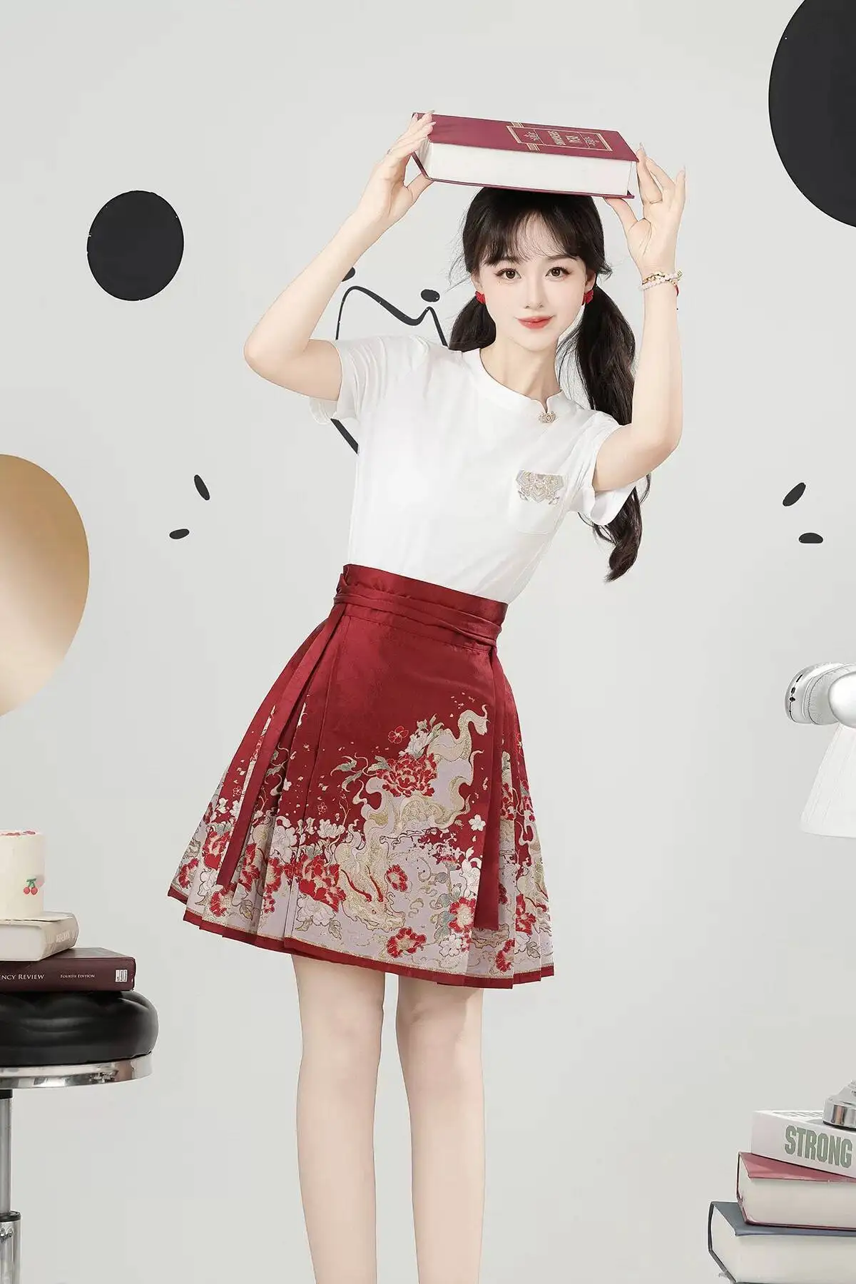 

Linglong Improved Hanfu Women's Summer Daily New Chinese Style Top Brocade Mamian Skirt Set Han Element Short Dress