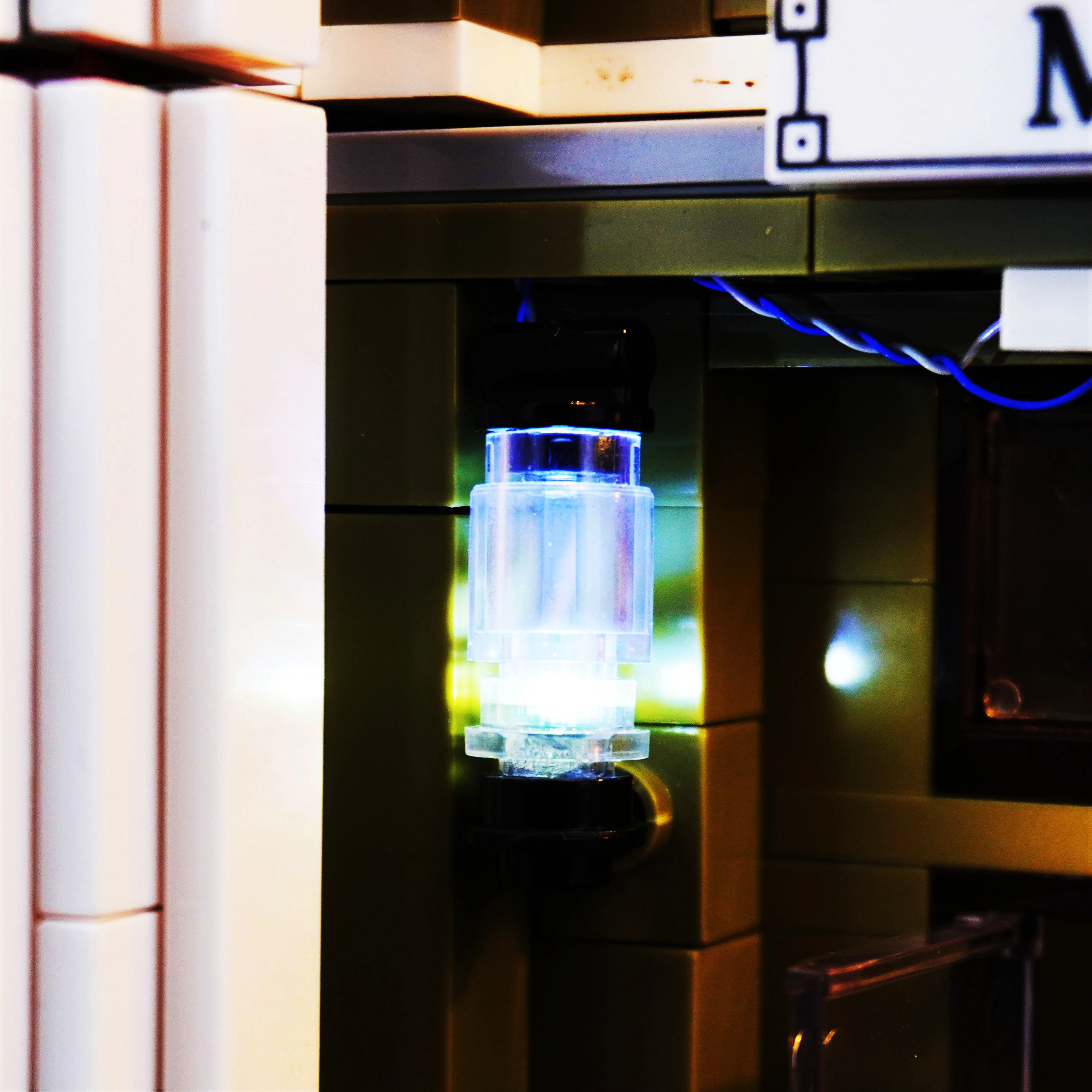 Kit di illuminazione a LED compatibile con il set di luci decorative Street View per edifici modulari del Museo della Storia Naturale 10326 (solo luci)