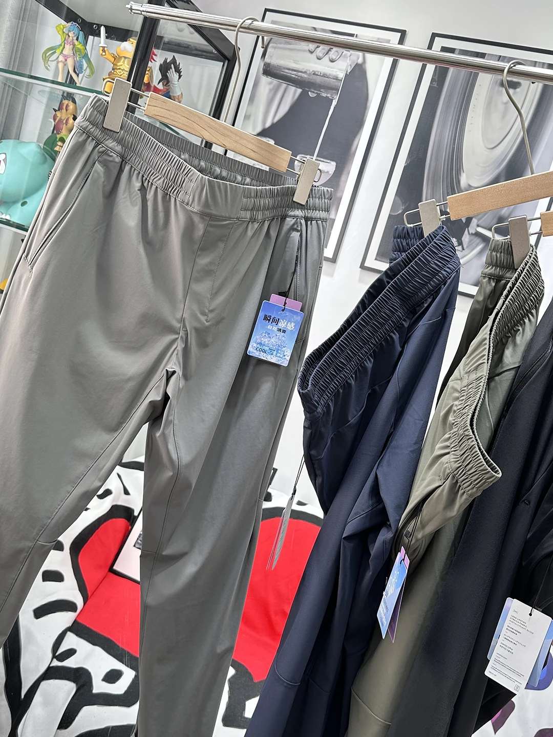 

Ultra-Thin Qui-Dry Sports Pants for Men Summer Outdoor Zipper Rear Waist Invisible Hanging Outdoor Faion Straight Leg Pants