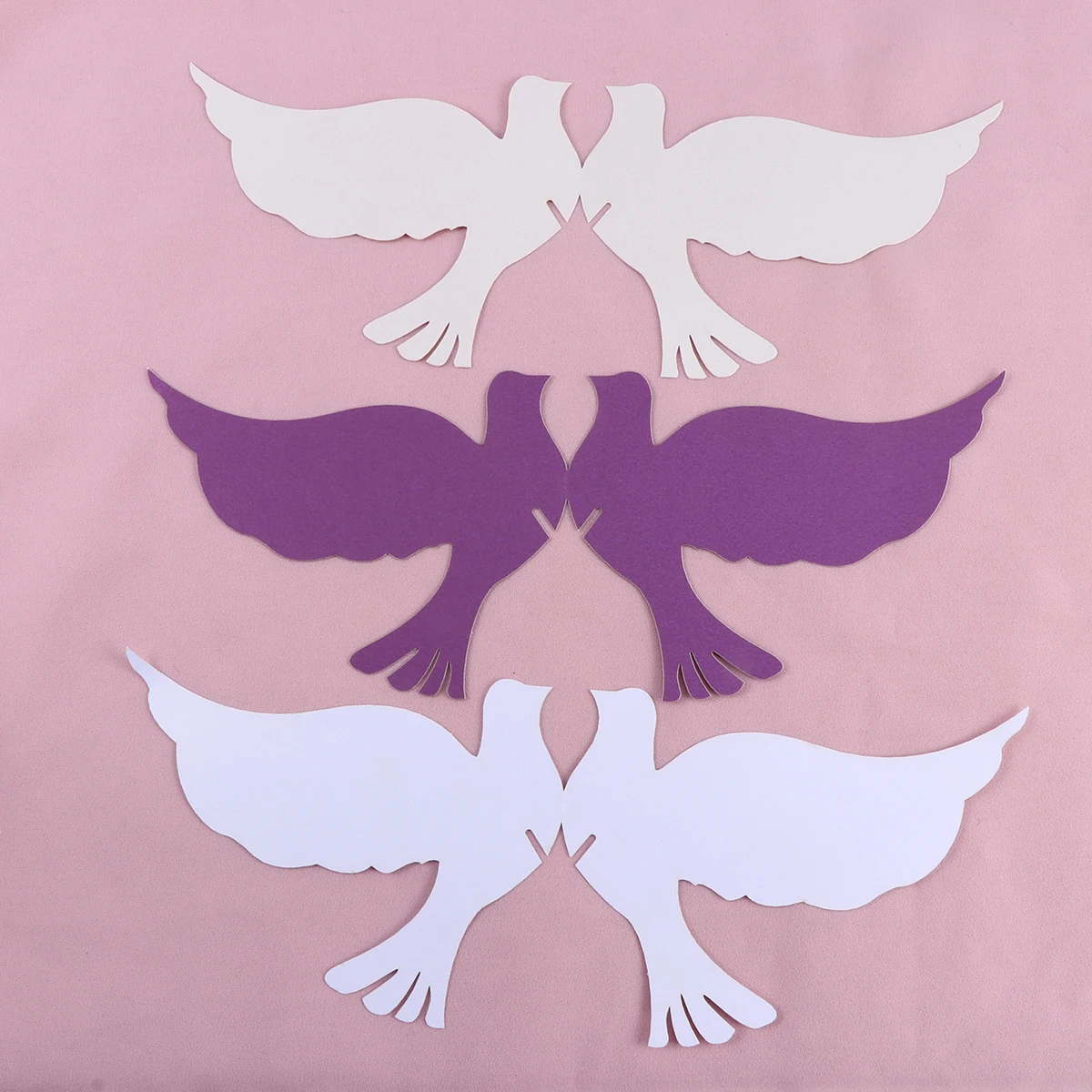 

50 Pcs Dining Room Table Wine Glass Card Lace Bird Decorative Beige Place Cards