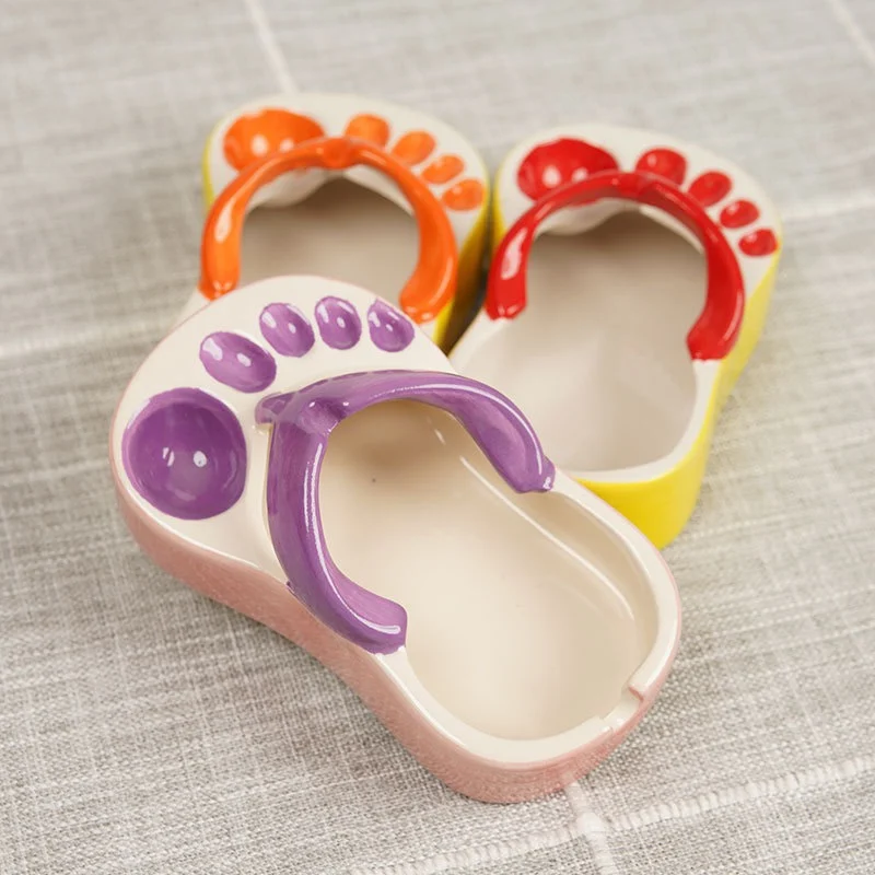 Creative Flip Flops Ashtray Ketchup Soy Sauce Dipper Ceramic Salad Saucer Dipping Bowl Ashtray Ash Storage Box