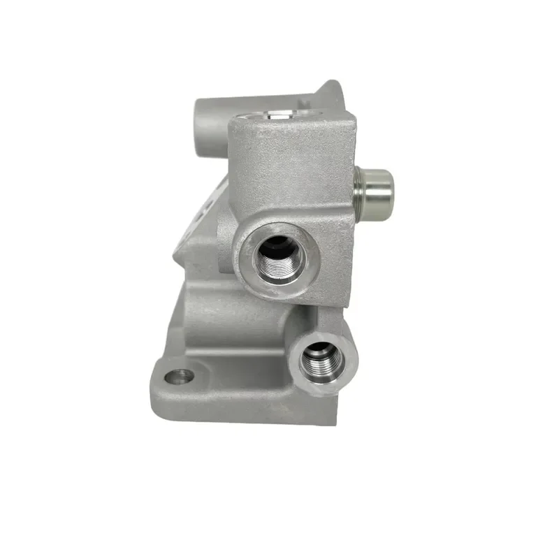 Diesel Engine 136-5017 1365017 Fuel Base Assembly for C13 C15 C16 C18 3406e Engineering Machinery Parts Fuel Filter Housing