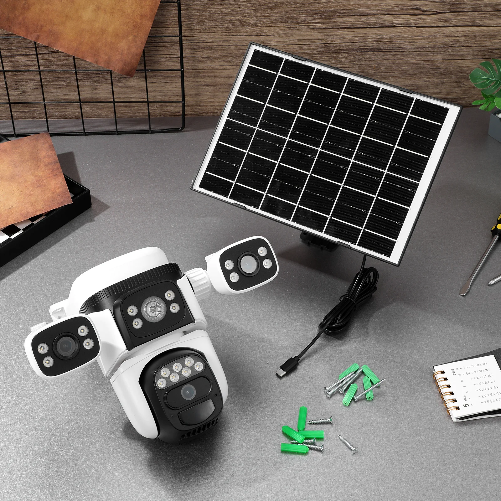 Zewnętrzna kamera bezpieczeństwa zasilana energią słoneczną WiFi Trzy obiektywy Noktowizor Czujnik PIR Bezprzewodowa Bez martwych polew Kamera solarna