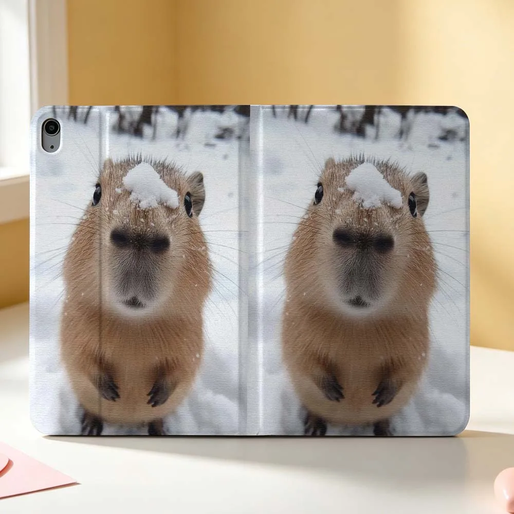 Cute Capybara Winter Art For Apple iPad Pro Mini Air A16 A17 A14 4 5 6 7 6th 12th Gen M5 11 13 M4 Pen Tray Tablet Case Soft