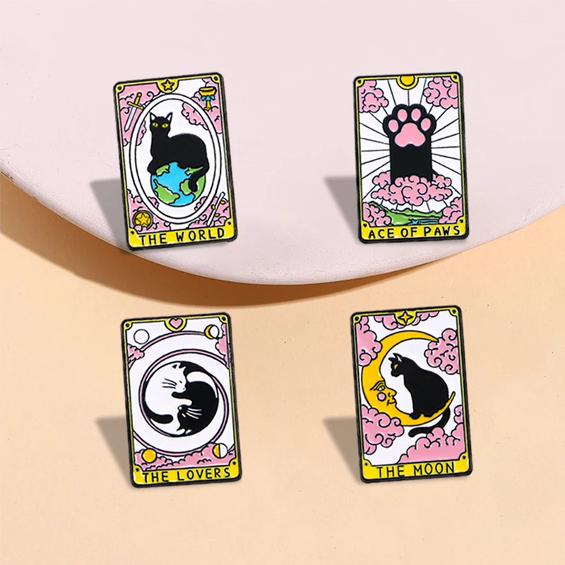 4Pcs Creative Tarot Card Cat Collection Enamel Pins Set The Moon The Lovers The World  Ace Of Paw Kitten Pattern Pet Brooches