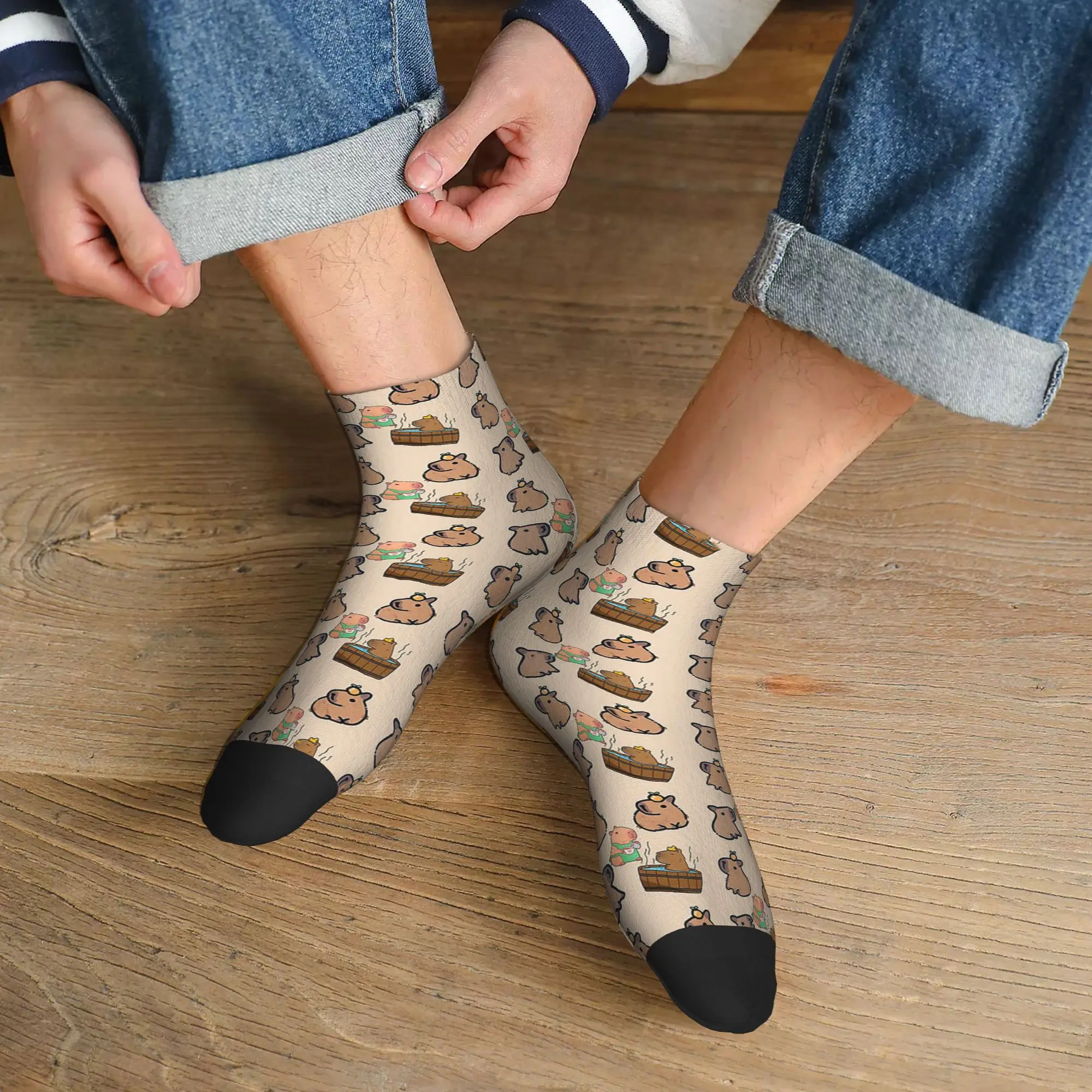 

All Seasons Capybara Group Socks Harajuku Super Soft Crew Socks Fashion Stockings for Men Women Christmas Gifts