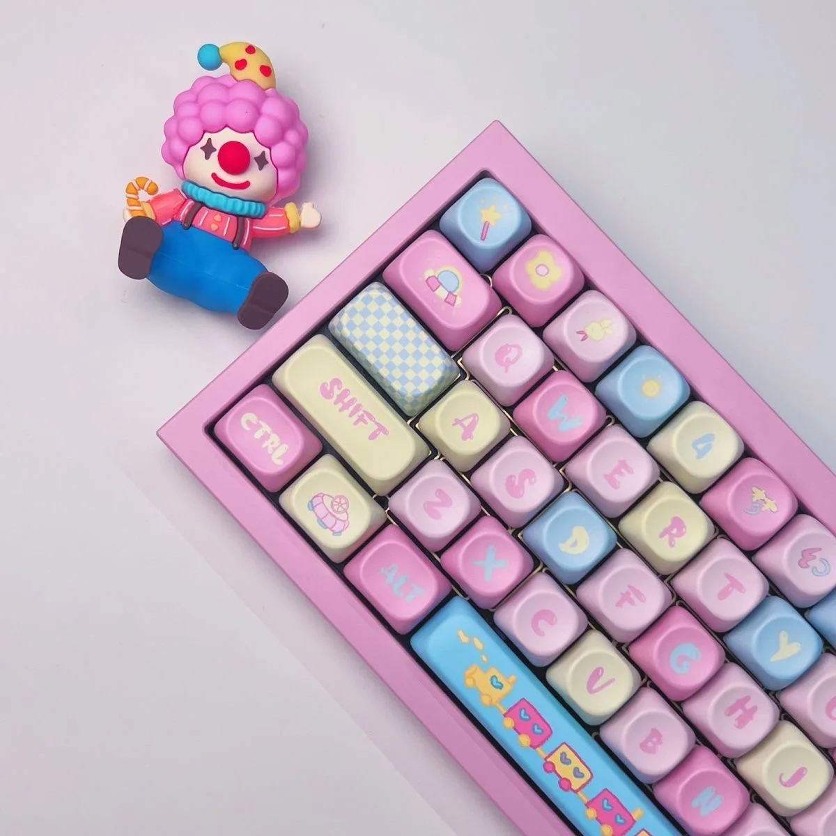 135คีย์ XOA keycaps ของขวัญสำหรับน่ารักเด็กผู้หญิงหมวกคีย์สี่เหลี่ยมความร้อนระเหิดแป้นพิมพ์อุปกรณ์เสริมคีย์บอร์ด