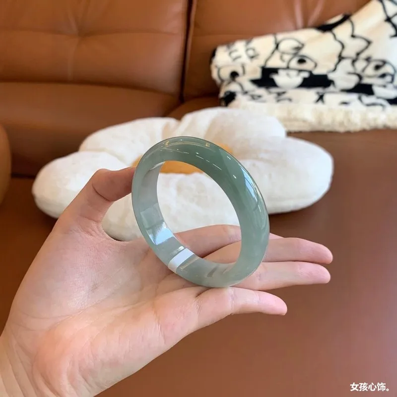 Natural wholesale direct-sale oil bangle with floating green patterns  regular circle jadeite bracelet