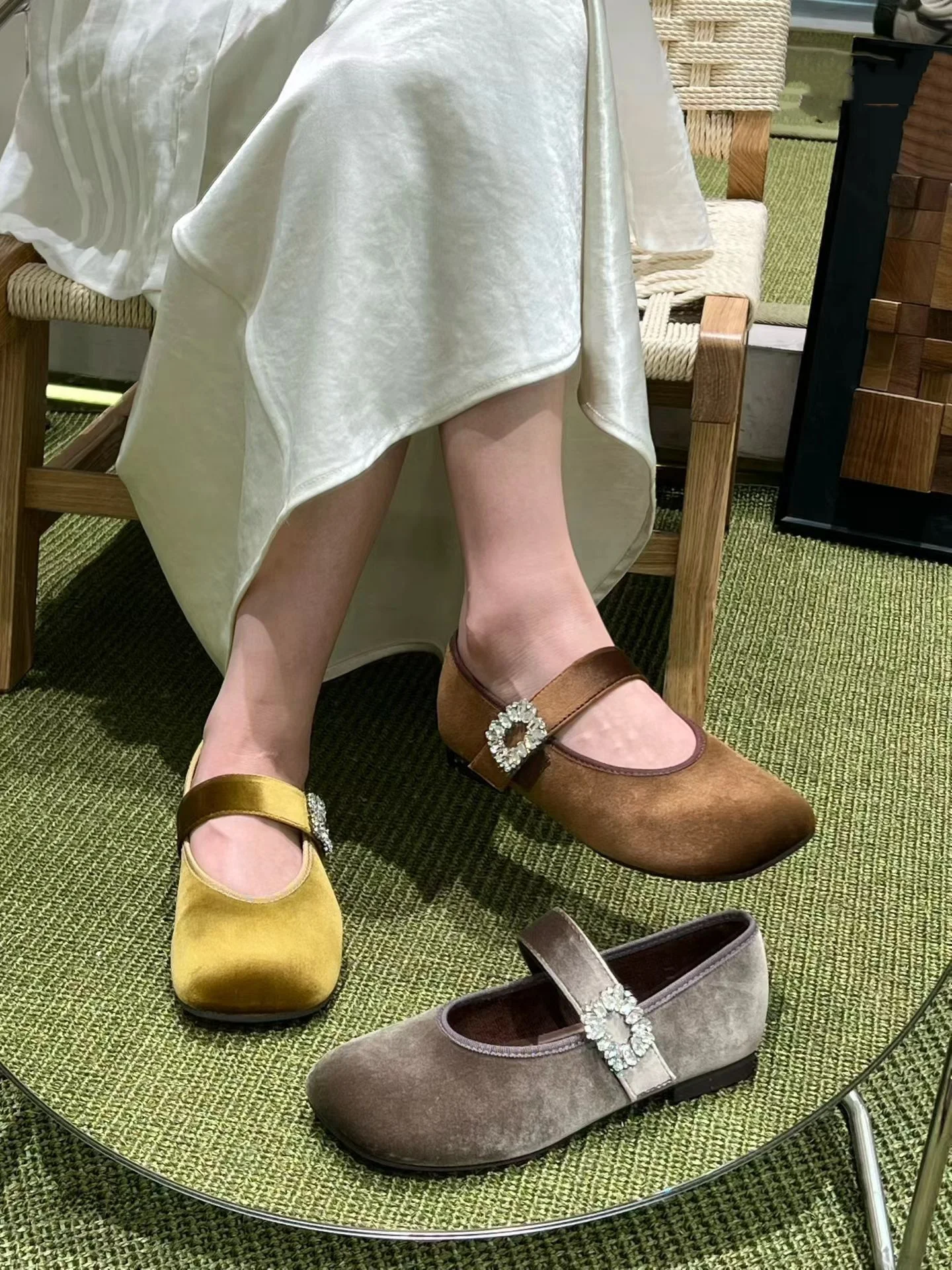 scarpe-da-ballerina-mary-jane-in-velluto-retro-con-suola-piatta-nuovo-stile-elegante-e-semplice-con-cinturino-slip-on-suola-morbida-ballerine-alla-moda