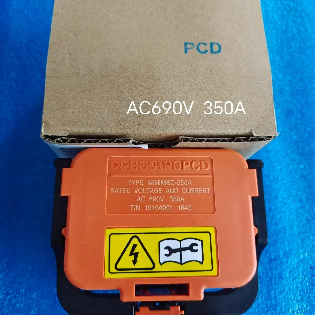 

PCD new energy maintenance switch MSD AC690V350A plug 250A socket