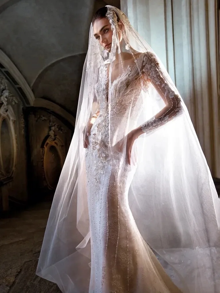 Customized  Exquisite Tulle Mermaid Buttons Evening Dress Floor  Length Long Sleeves Panel Train Photo Color Sexy