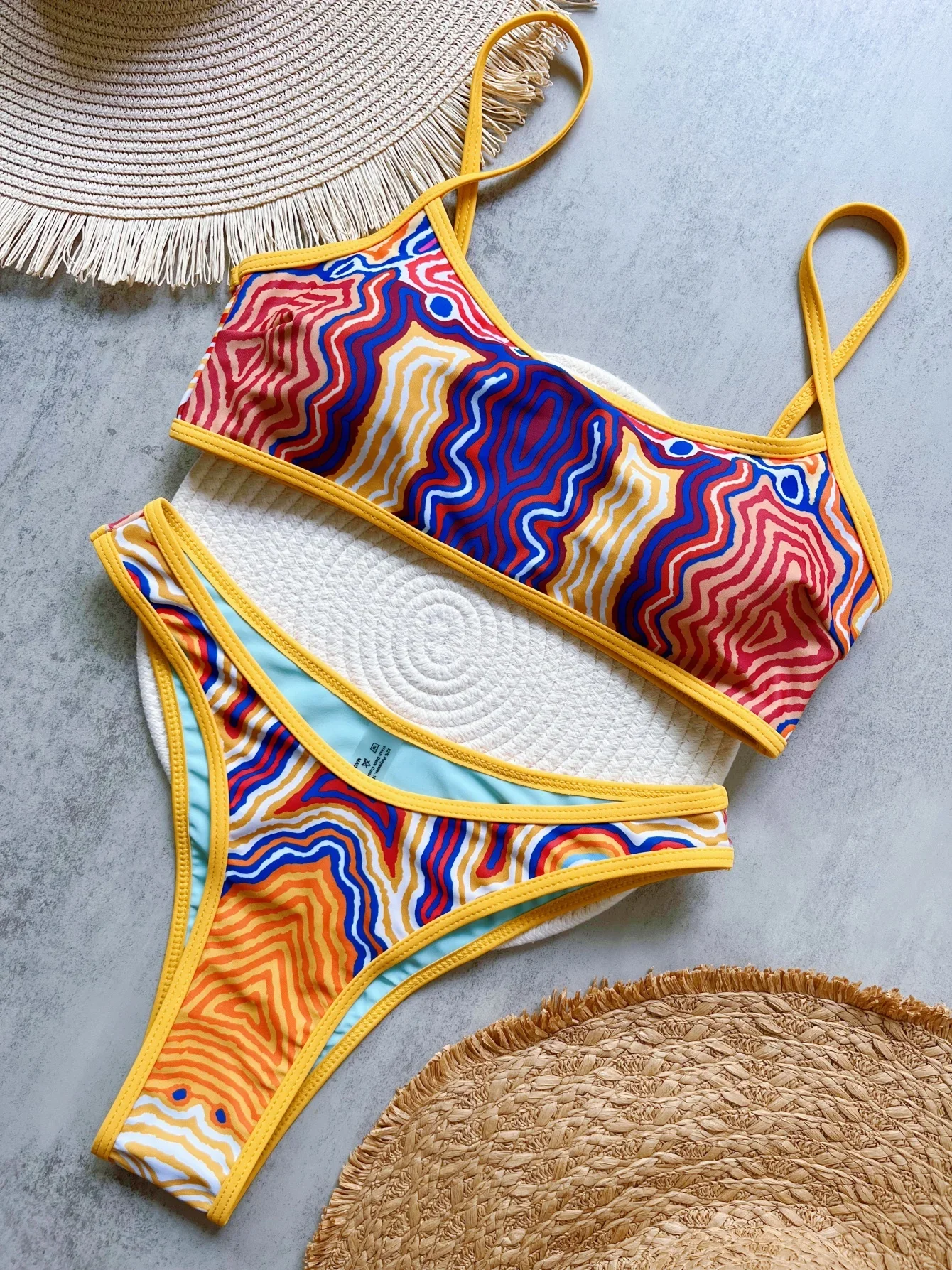 セクシーなプリントハイレグカットブラジリアンビキニ女性水着女性水着ツーピースビキニセット入浴者水着水泳