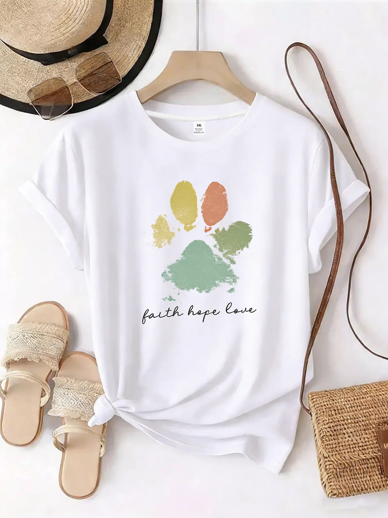 

【WZM101528】Женская футболка больших размеров с принтом следов стоп, с круглым вырезом, летняя, повседневная, с короткими рукавами, в уличном стиле, универсальная, больших размеров.