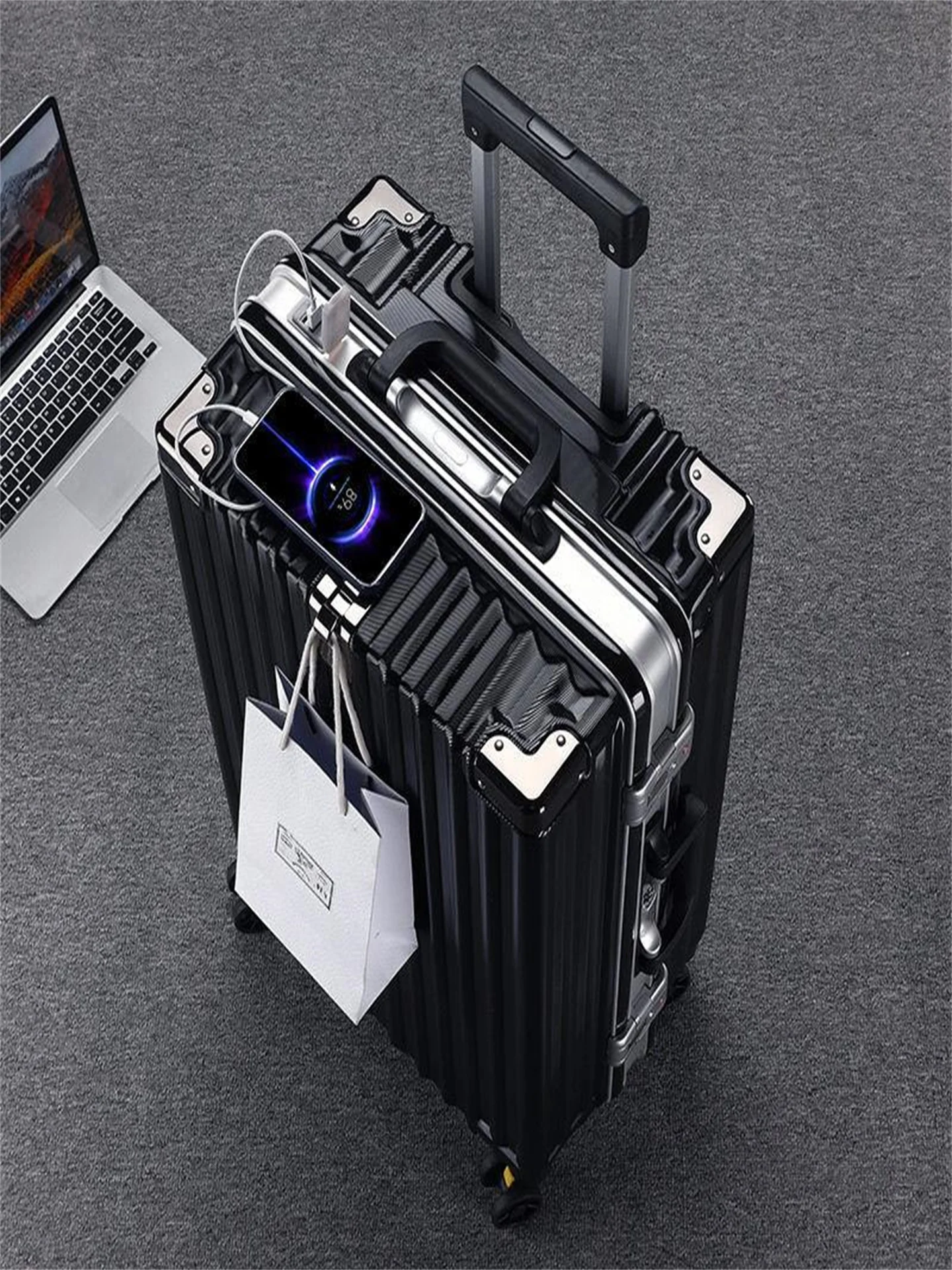 durable-aluminum-frame-luggage-suitcase-with-combination-lock-for-men-and-women-travel-bag-with-four-way-wheels-large-capacity
