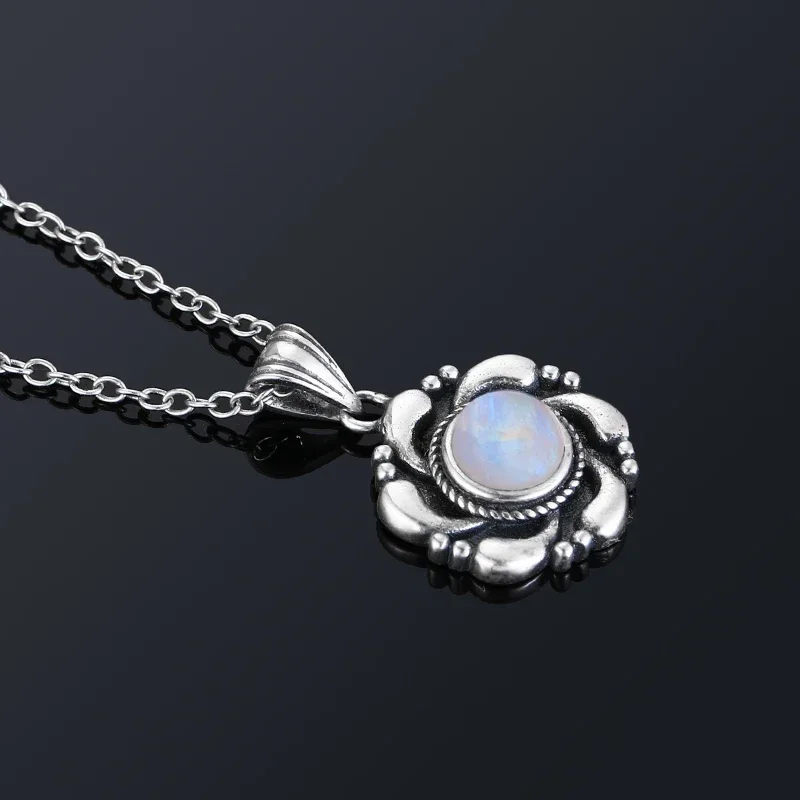 Women's 9k Geometric Kite Shape Moonstone Silver Pendant