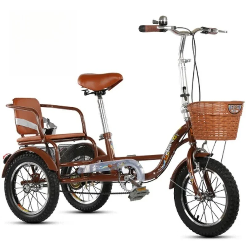 Tricycle elderly people pedal their feet for leisure travel