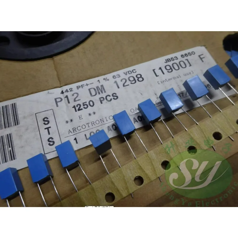 

20PCS AV P12 0.00044uf/63V replaces 0.47nf 470pf 471 high-precision 1% film capacitor MKP