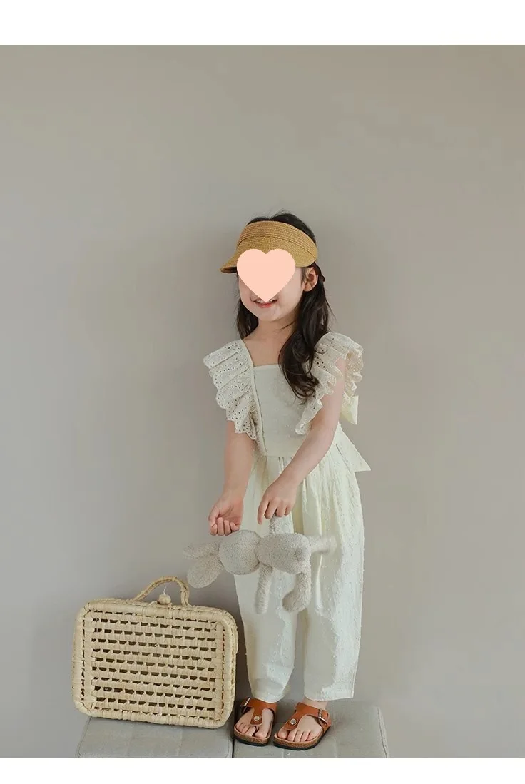 Girls Outfit Set with Lace Flutter Sleeve Top and 9/10 Pants New Summer 2025 Collection  Fashionable versatile and comfortable