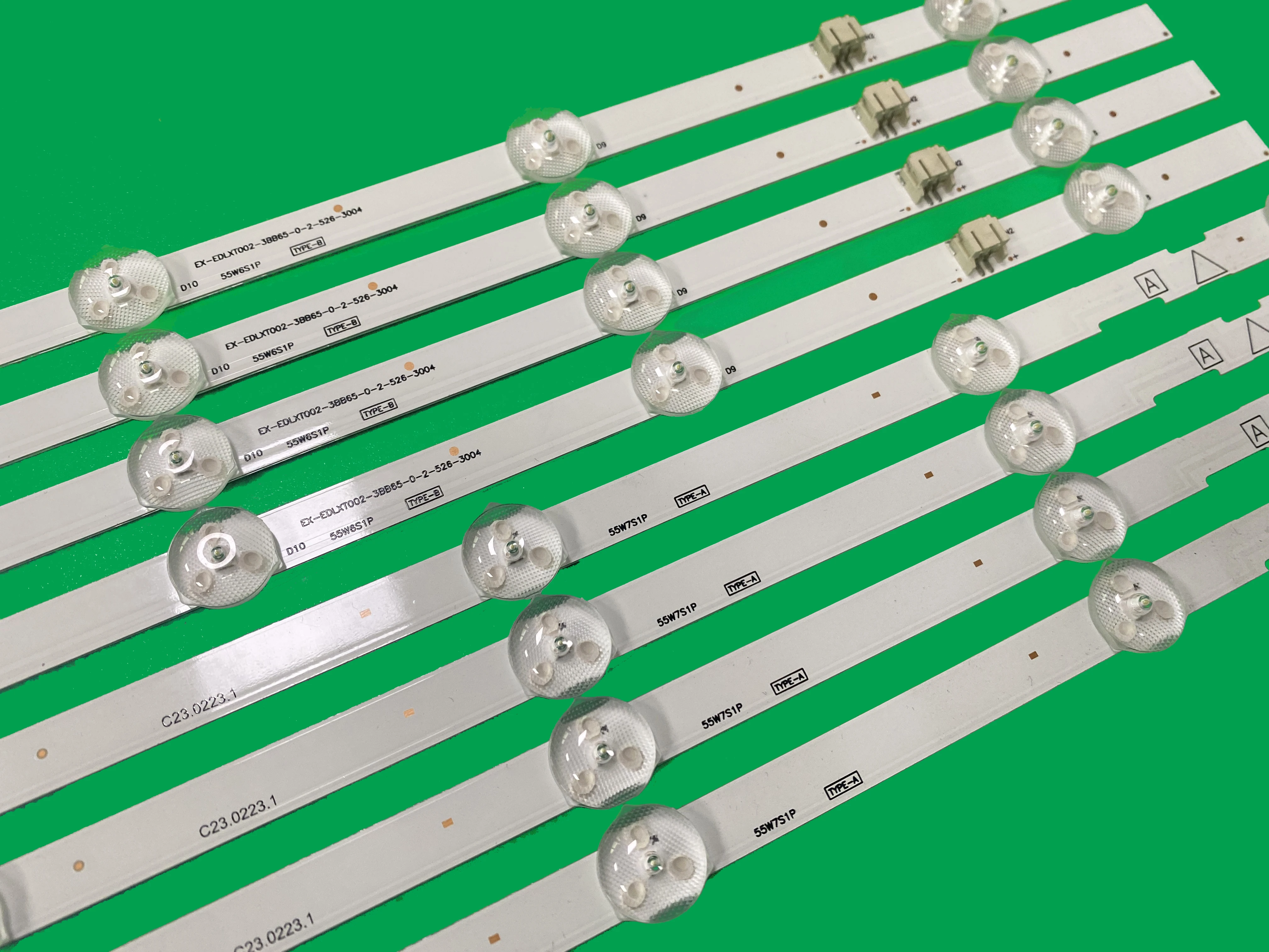 LED UDULED0SM050 51 LM41-00127A 00128A UDULEDLXT001 002 SS 2014FUNAI55 3228 B06 55ME345V/F7 LSC550HN02-F01 55PFL5601/F7 55W7S1P #3