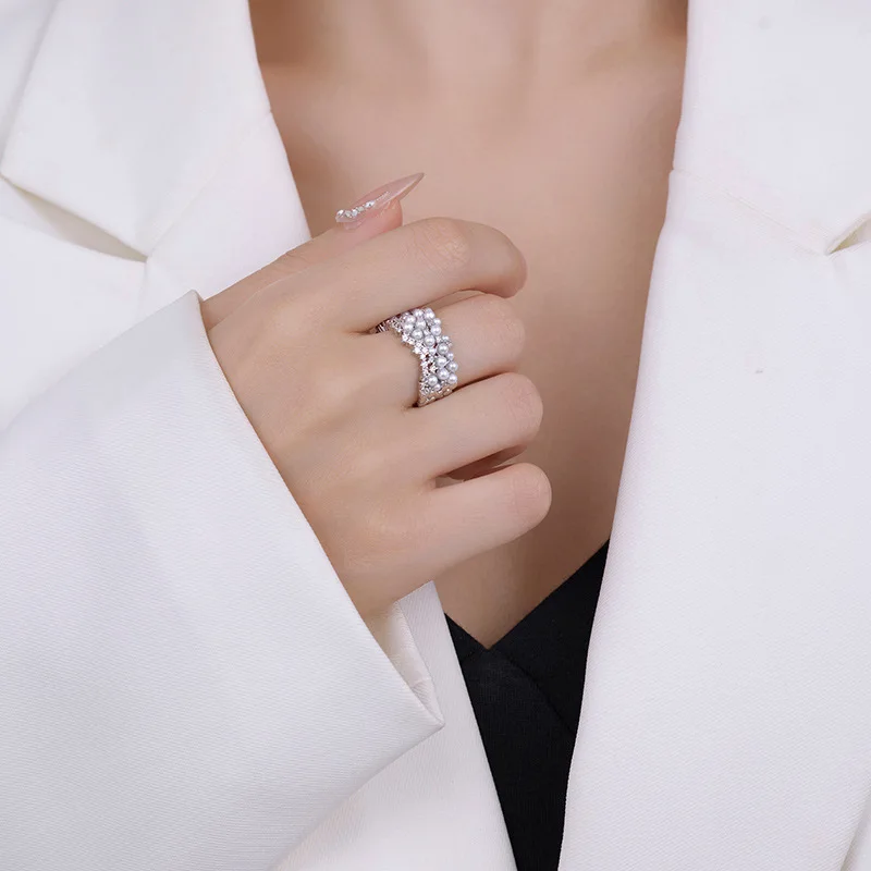 New Fashion Light Luxury Copper Imitation Pearl Irregular Adjustable Ring Women\'s Banquet Jewelry 2024