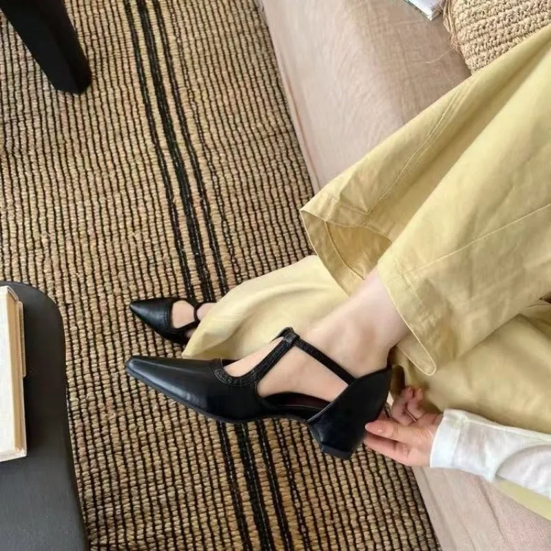 Summer fashion pointed-toe thick-soled flat women's sandals New small and fresh style comfortable lowtop and form-fitting shoes