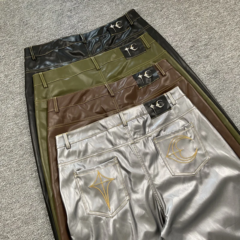 Ricamo Star Moon THUG CLUB Pantaloni in pelle Uomo Donna Street Semplice Logo in metallo Pantaloni lunghi a gamba dritta Stile coreano Harajuku