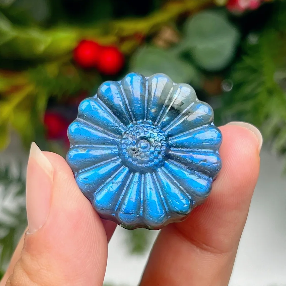 1Pc Labradorite Stone for Sunflower Carving, Handicraft Ornaments, Festival Creative Gifts,Natural Stone