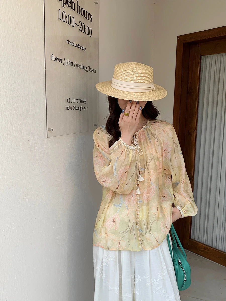 

Нежный цветочный топ с завязками на талии, женская летняя модная модель 2025 года, стройнящий универсальный топ во французском стиле, свободный крой, длинный рукав, круглый вырез