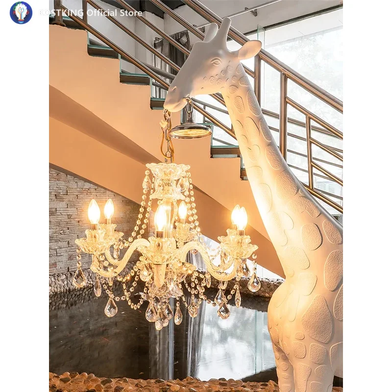 Shopping mall hotel lobby animal modeling modern fiber glass giraffe handheld chandelier personalized creative floor lamps