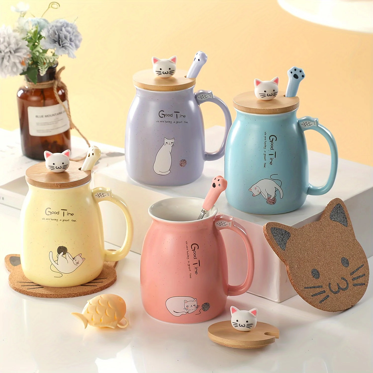 GEMFUL-taza de gato Kawaii resistente al sudor de 13oz con tapa y cuchara, taza de regalo de cerámica Ideal para amantes de los gatos para San Valentín, Navidad
