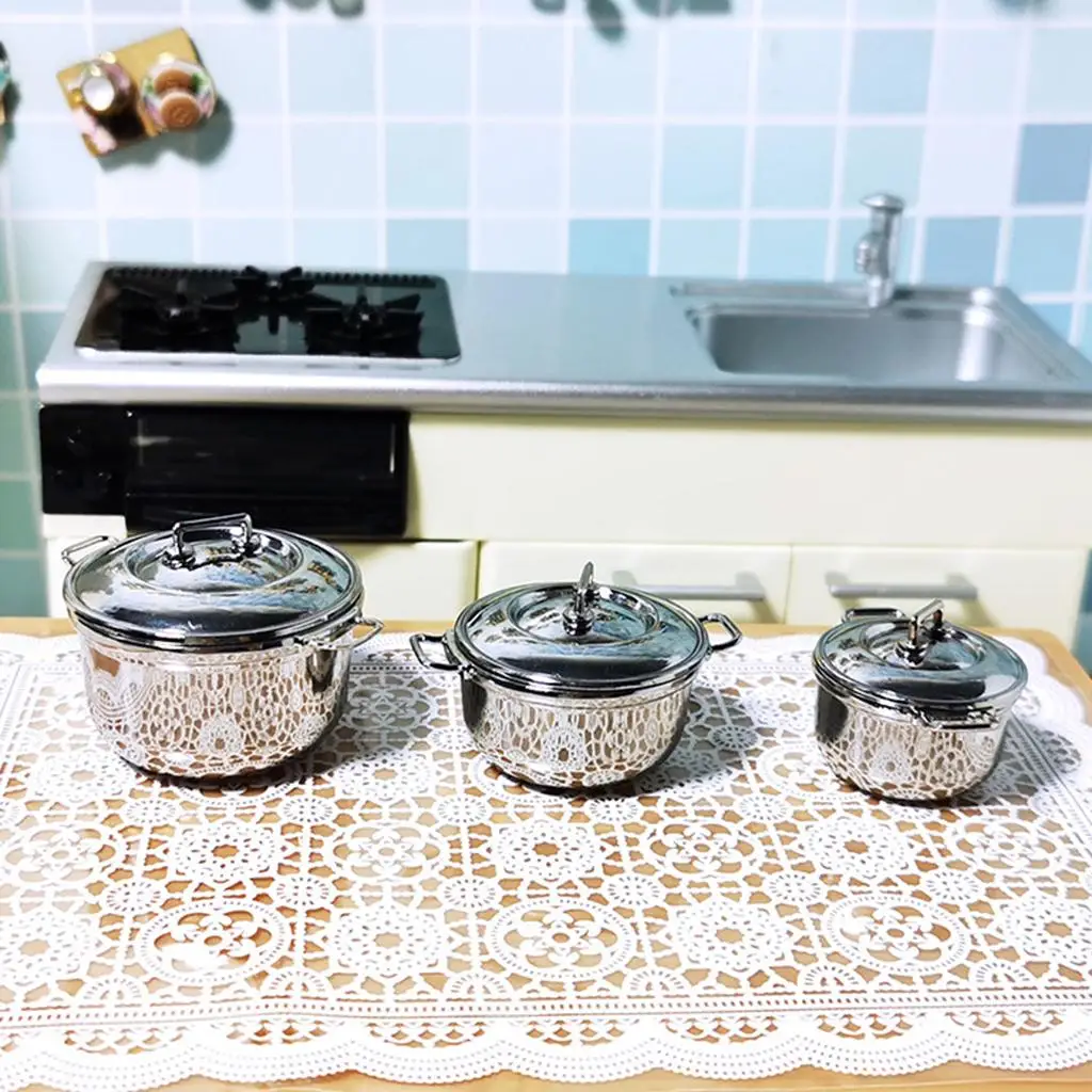 

Exquisite Miniature Soup Pan Zinc Alloy Mini Dollhouse Decor Creative Tea Set for Dining Room Display